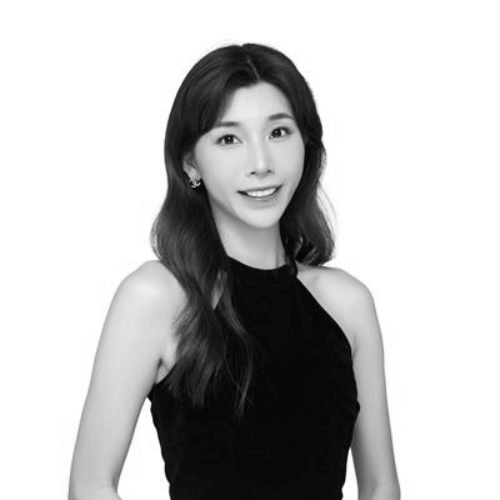 Serena HUANG Experte en Spiritueux, Influenceuse Business France Chine